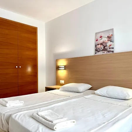Trimar Holidays