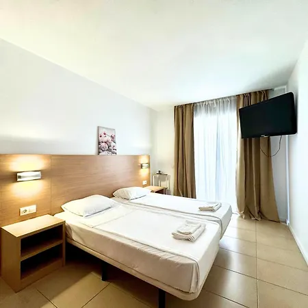 Trimar Holidays 아파트 *